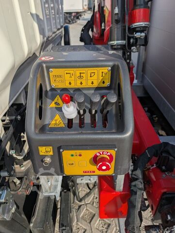 Autokranwagen Fuso Canter 9C18 Fassi M40 Pritsche 4,5 m