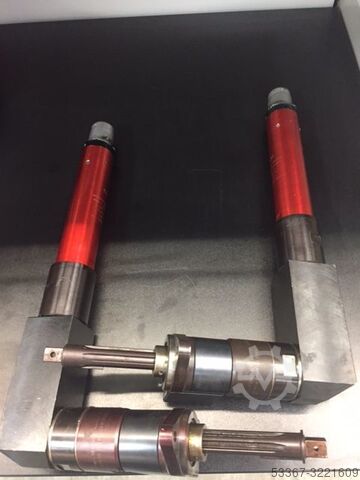 Winkelschraubspindeln mit Steuerung Desoutter 2 x EML51-20J & MODCVI-2