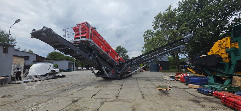 Mobile tracked screener McCloskey S190 3 Gipo S153/3 3D McCloskey S190 3D