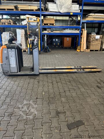 Horizontal Order Pickers Still OPX 20