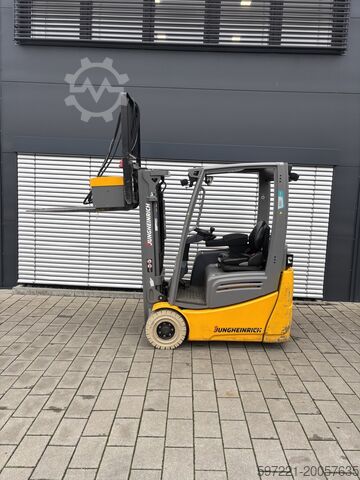 Elektrisch – 3 Räder Jungheinrich EFG 215