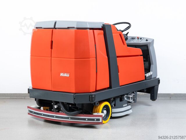 Hako Scrubmaster B310 R NEW BATTERY Hako Scrubmaster B310 R TB1020 - 2017y - 270h