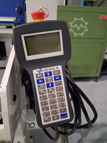 Bar feeder IEMCA MASTER 880 MP/21L