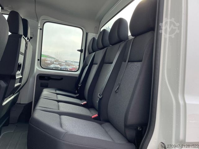 Pritschenwagen VOLKSWAGEN Crafter Pritsche 35 DOKA MR 4M TEMP KLIMA AHK