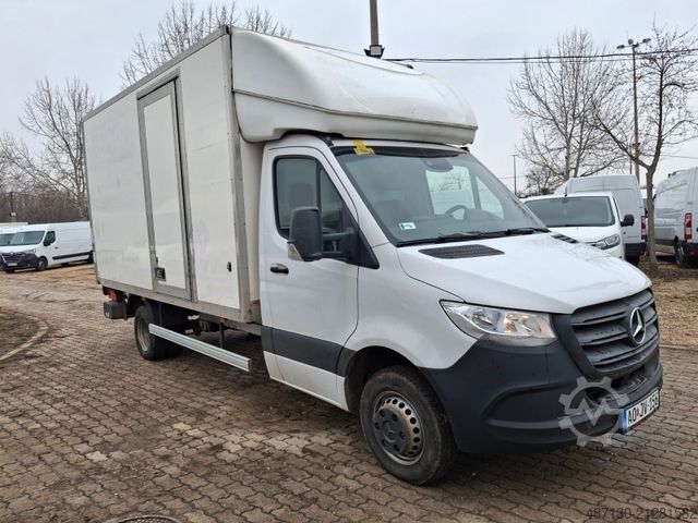 Box van MERCEDES-BENZ Sprinter III RWD/AWD 511/514/516 CDI RW