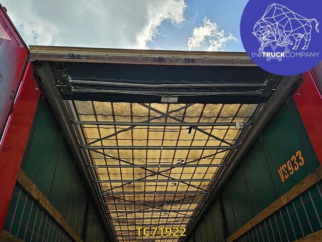 Sliding tarpaulins Kögel 