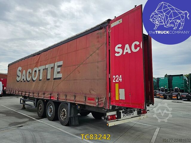 Sliding tarpaulins Schmitz Cargobull 