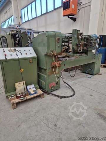 Automatische Vertikal-Kopierdrehmaschine GENINI GS 120