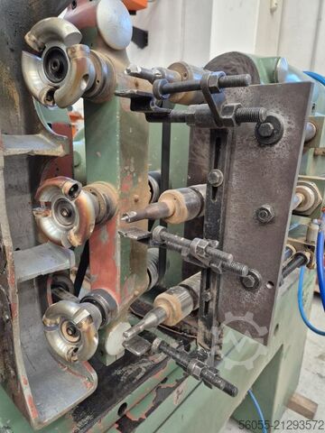 Automatische Vertikal-Kopierdrehmaschine GENINI GS 120