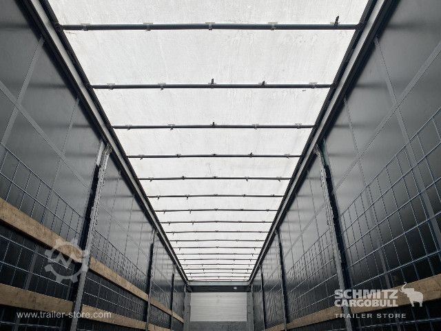 Open semitrailer with tarp Schmitz Cargobull Semitrailer Curtainsider Standard