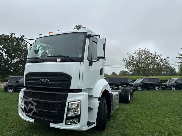 Truck chassis Ford Trucks 2633 - 6x2 - Garantie 1+1 jaar