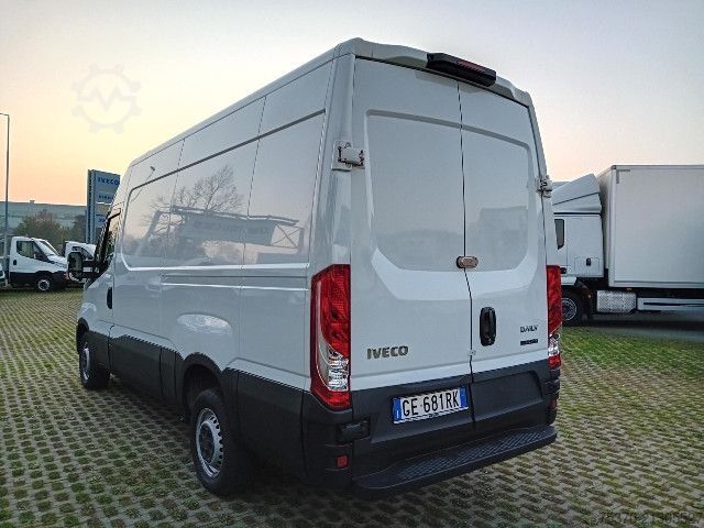 Kastenwagen IVECO DAILY 35S14 - C.A.