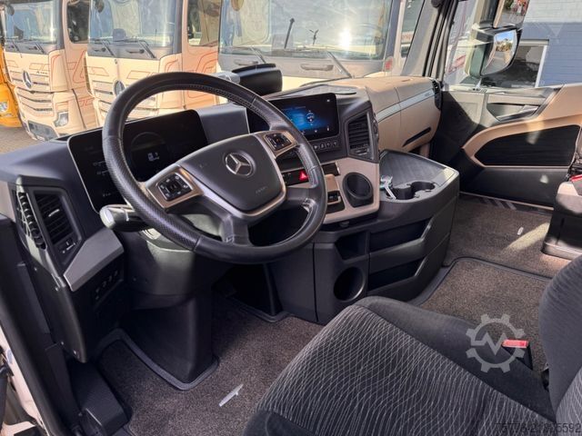 Standard tractor unit MERCEDES-BENZ 1848 L  Actros 5 GigaSpace  ÖlRetarder TÜV NEU