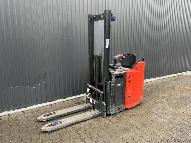 Fahrerstandstapler Linde D12SP