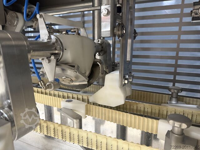 Salmon Filleting Machine with Back-Trim Marel MS2730