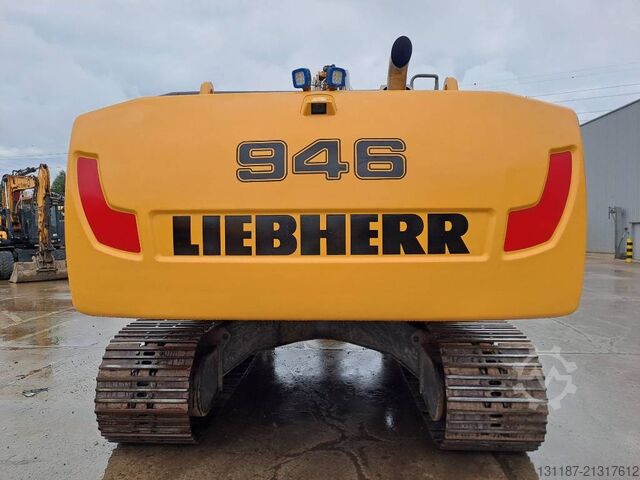 Crawler excavator Liebherr R 946