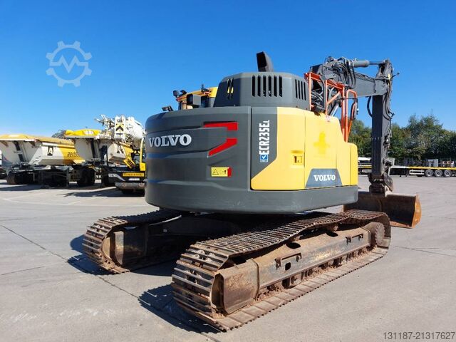 Crawler excavator Volvo ECR 235 EL