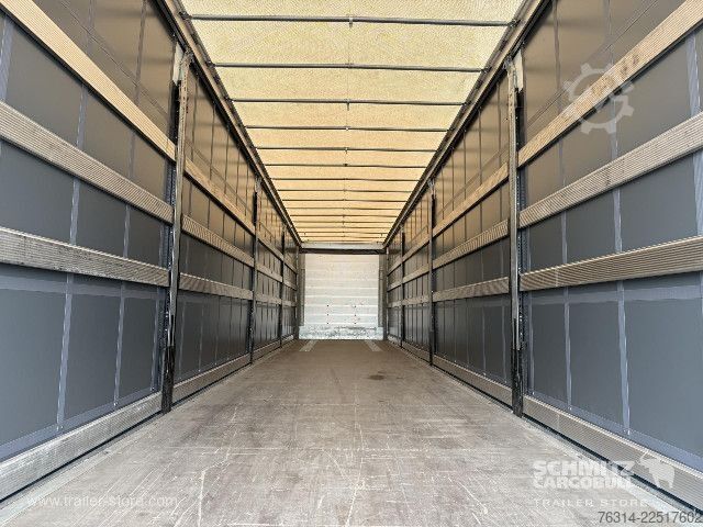 Auflieger mit Pritsche & Plane Schmitz Cargobull Curtainsider Standard Getränke