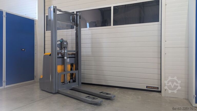 Hochhubwagen Jungheinrich EJC 212z 115 290 ZZ