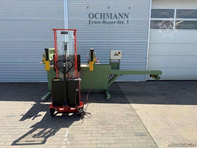 Universal de-stacking of Sicko ASF using a high-lift pallet truck Sicko ASF 82