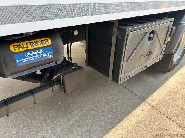 Box truck Iveco 140e25