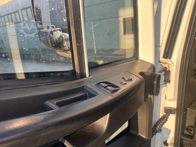 Box truck Iveco 140e25