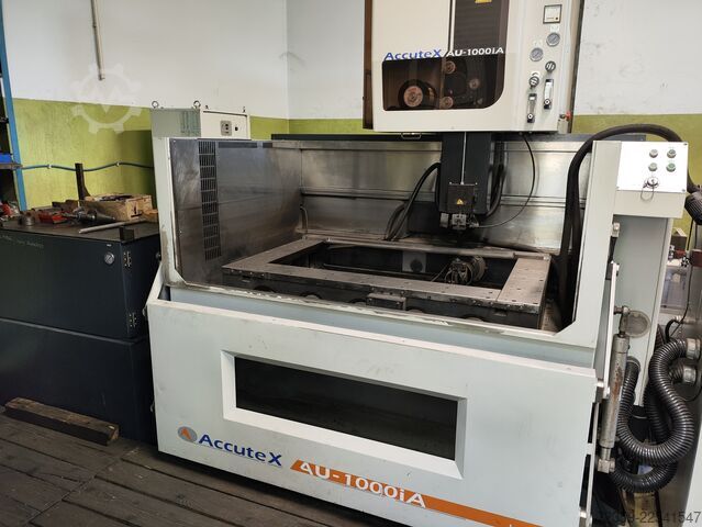 Wire eroding machine AccuteX AU-1000iA