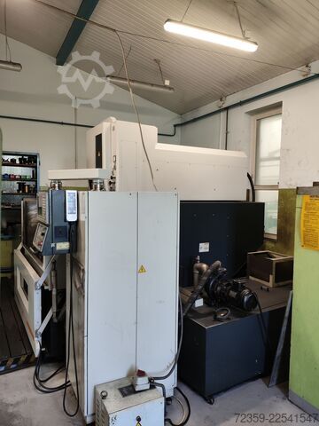 Wire eroding machine AccuteX AU-1000iA