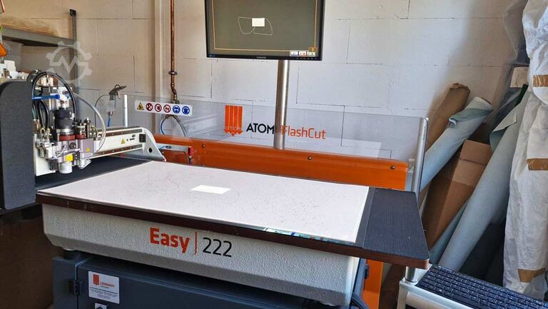 Maschinenpaket Textilverarbeitung & Zuschnitt Atom / Trotec / Dürkopp Adler / Juki FlashCut 222 / Rayjet 50 / 867-190020-M / DDL-9000B-SS