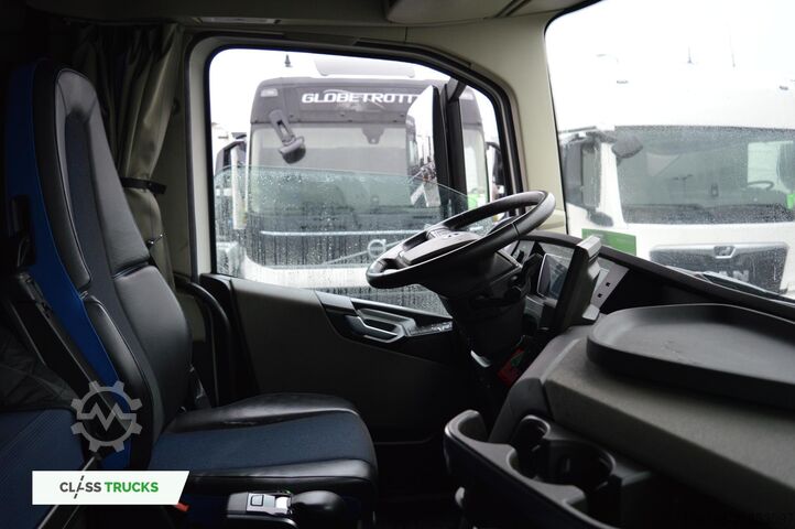 Standard tractor unit VOLVO FH 460 Globetrotter XL i-Save