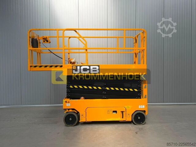 Scherenhebebühne JCB S 4046 E