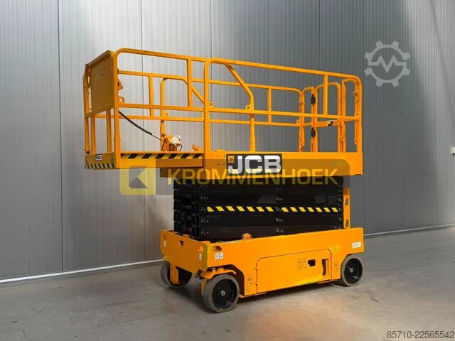 Scherenhebebühne JCB S 4046 E