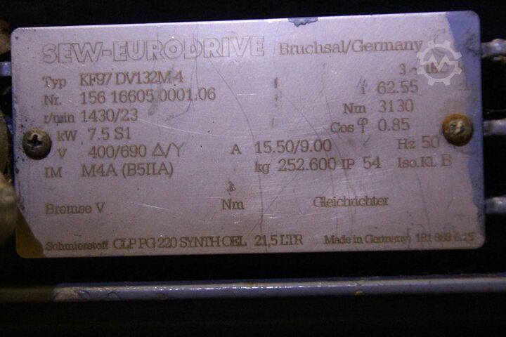 Geared motor 7.5 kW 23 rpm SEW-Eurodrive KF97 DV132M4