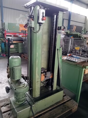 Räummaschine , Nutenziehmaschine Henning U3E V