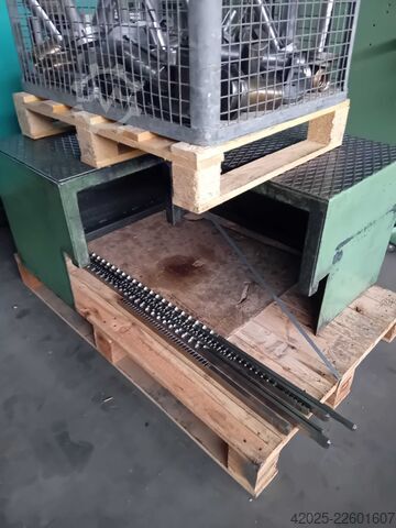 Räummaschine , Nutenziehmaschine Henning U3E V