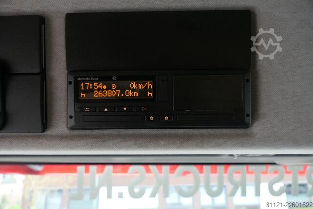 Tipper Mercedes-Benz Arocs 4151 | 8X6 | Voith Retarder | 263807Km | ...