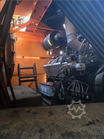Mobile shredding plant Doppstadt Dh 910