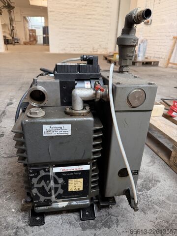 Vacuum pump EDWARDS E1M40 + EH250