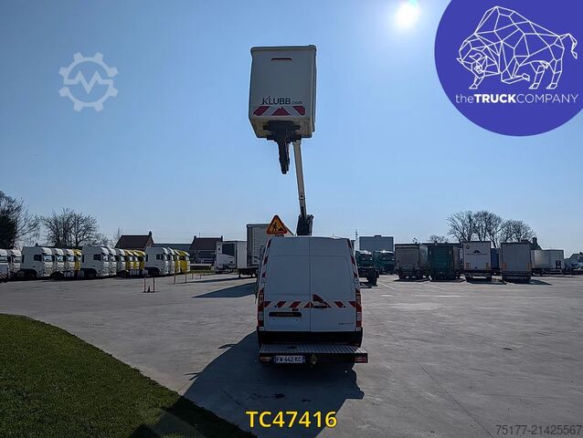 Lifting platform Renault Master