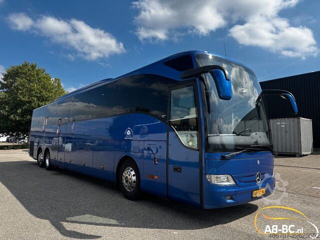 Reisebus MERCEDES-BENZ Tourismo, 64 Seats