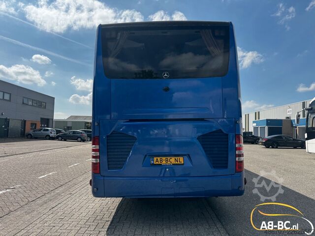 Reisebus MERCEDES-BENZ Tourismo, 64 Seats