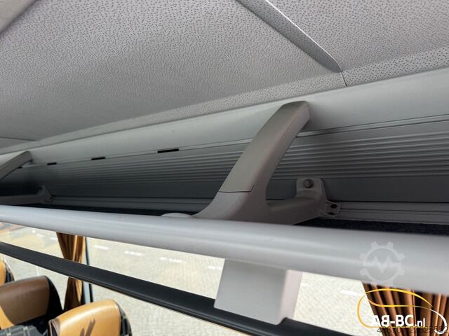 Reisebus MERCEDES-BENZ Tourismo, 64 Seats
