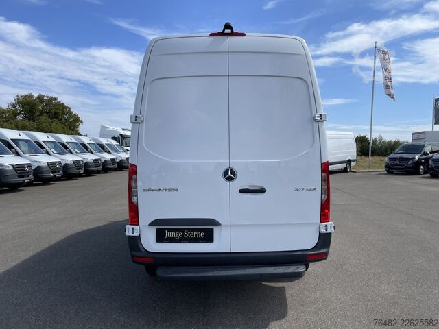 Kastenwagen MERCEDES-BENZ Sprinter 317 CDI KA/3665/L2H2/MBUX/NAVI/AUTOMATI