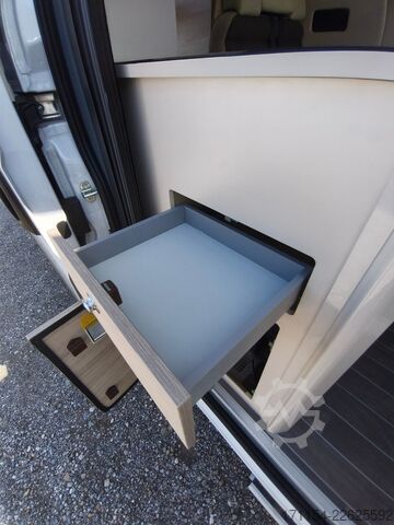 Kastenwagen Wohnmobil / Campervan FORSTER V 599 VB5 Flip Comfort-/Travel-/Driver-Paket