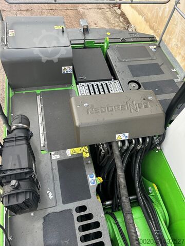 Sennebogen log handling excavator Bagger 723 E