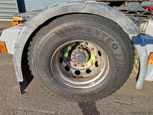 Standard tractor unit Iveco Stralis