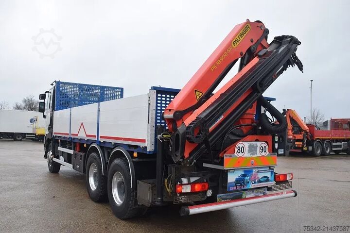 Loading platform Renault C480 + Palfinger