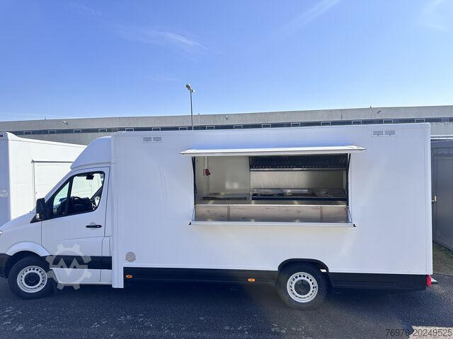 Verkaufswagen, Food Truck, Foodtruck Mercedes-Benz Foodtruck, Imbisswagen, Food Truck mit neuer Küche und Ausstattung