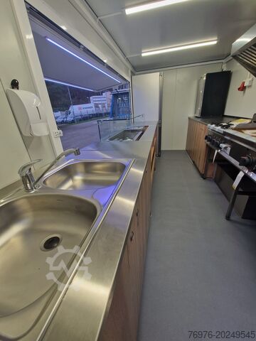 Verkaufswagen, Food Truck, Imbisswagen Iveco Food Truck, Imbisswagen, Küche ist Neu