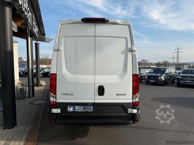 High-roof van Iveco Daily 35S16 A8 *R4.100mm*Automatik*Kamera*3x